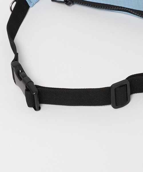 6(ロク)の「【別注】<XS BAGGAGE for6>WAIST POUCH/バッグ(ボディバッグ/ウエストポーチ・レディース・ワイン/ライトブルー・FREE)」の9枚目の写真