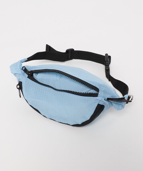 6(ロク)の「【別注】<XS BAGGAGE for6>WAIST POUCH/バッグ(ボディバッグ/ウエストポーチ・レディース・ワイン/ライトブルー・FREE)」の5枚目の写真