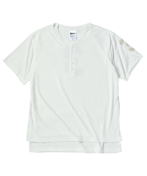 UNTITLED SEOUL(アンタイトル ソウル)の「アンタイトルナンバリングレイヤードヘンリーネッククロップ半袖ホワイト(Tシャツ/カットソー・レディース・その他・SMALL/MEDIUM)」の5枚目の写真