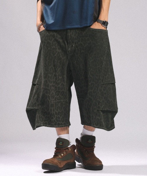 RAGEBLUE(レイジブルー)の「3D CURVE LONG HALF DENIM PANTS/3Dカーブロングハーフデニムパンツ(デニムパンツ・メンズ・ブラック/グレー/ブルー・MEDIUM/LARGE)」の3枚目の写真