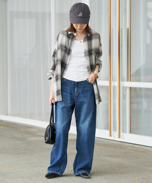 SLOBE IENA(スローブイエナ)の「《WEB限定カラーあり/追加》ビエラチェックルーズシャツ(シャツ/ブラウス・レディース・ブラック/ネイビー/ブラウン・FREE)」の4枚目の写真