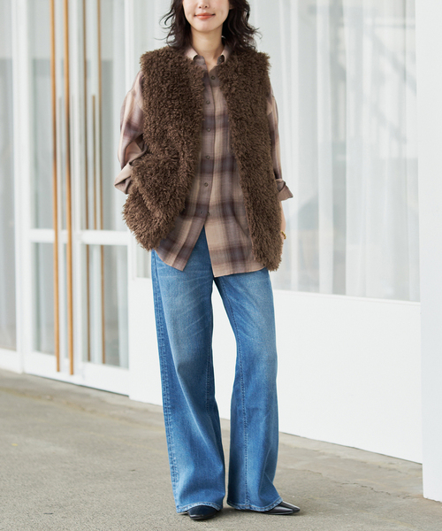 SLOBE IENA(スローブイエナ)の「《WEB限定カラーあり/追加》ビエラチェックルーズシャツ(シャツ/ブラウス・レディース・ブラック/ネイビー/ブラウン・FREE)」の22枚目の写真