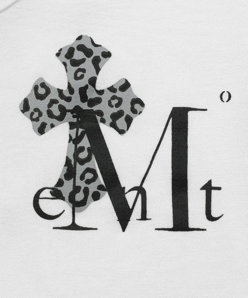 MUCENT（ムセント）の「◇MUCENT◇ブランド直輸入正規品/サハラヒョウクロスバックロゴUネックハーフT SAHARA LEOPARD CROSS BACK LOGO U-NECK HALF T（Tシャツ/カットソー・レディース・ホワイト/ブラック・FREE）」の4枚目の写真