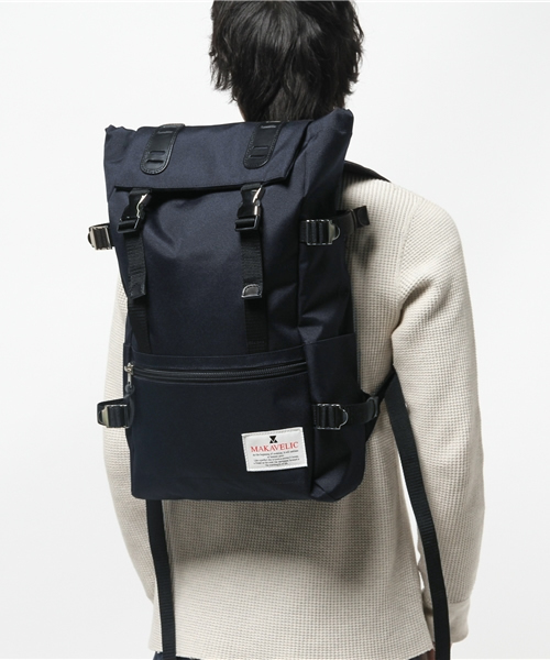 MAKAVELIC（マキャベリック）の「【MAKAVELIC】TRUCKS DOUBLE BELT DAYPACK（バックパック/リュック・メンズ・ホワイト/ネイビー・ﾌﾘ-）」の9枚目の写真