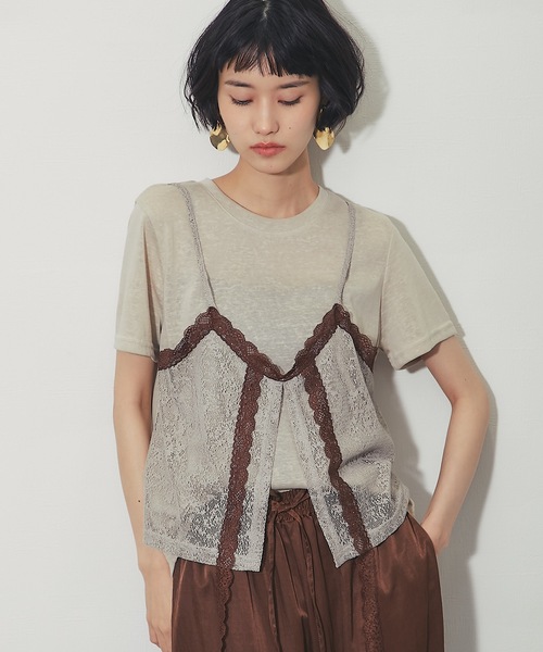 ANOTHER S(アナザーエス)の「レースビスチェレイヤードスラブシアーTシャツ(Tシャツ/カットソー・レディース・グレイッシュベージュ/オフホワイト/カーキ・FREE)」の12枚目の写真