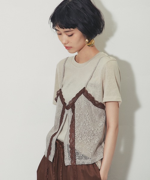 ANOTHER S(アナザーエス)の「レースビスチェレイヤードスラブシアーTシャツ(Tシャツ/カットソー・レディース・グレイッシュベージュ/オフホワイト/カーキ・FREE)」の6枚目の写真