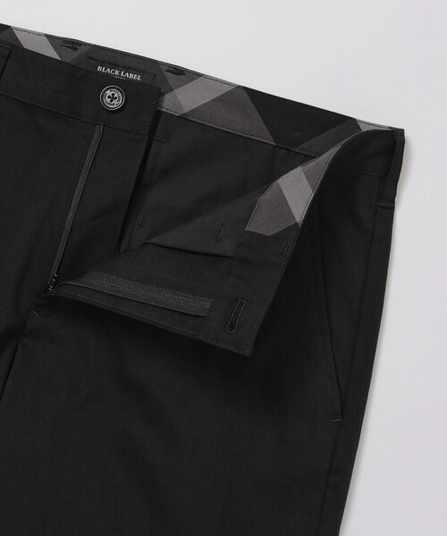 BLACK LABEL CRESTBRIDGE(ブラックレーベル・クレストブリッジ)の「アポロックナイロンストレッチトラウザーズ(その他パンツ・メンズ・グレー系その他/ホワイト系その他/ブラック・XL/L/M/S)」の5枚目の写真
