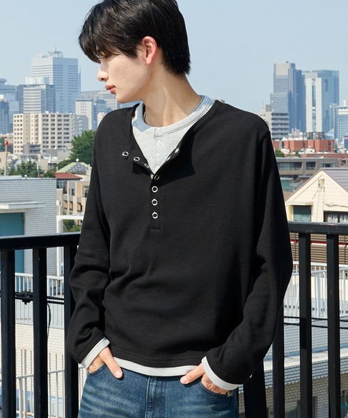 SERACE(�Z���X)�́ySERACE�zLayered style henley neck long sleeve T-shirt / ���C���[�h�X�^�C���w�����[�l�b�N����T(T�V���c/�J�b�g�\�[)