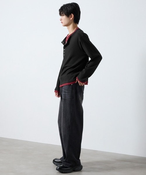 SERACE(セラス)の「【SERACE】Layered style henley neck long sleeve T-shirt / レイヤードスタイルヘンリーネックロンT(Tシャツ/カットソー・メンズ・ダークグレー/ブラック×グレー/グレー×ホワイト・S/L/M)」の20枚目の写真