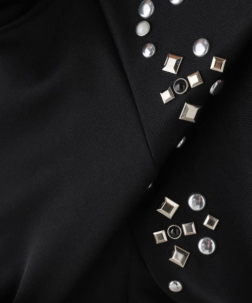 TOGA PULLA(トーガ プルラ)の「TOGA PULLA/トーガプルラ Studded track jacket トラックジャケット(その他アウター・レディース・ブラック・36)」の3枚目の写真