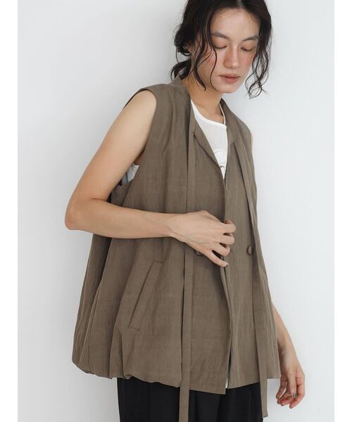 FIKA.(フィーカ)の「Long strap balloon vest(シャツ/ブラウス・レディース・ブラウン/グレー/ブラック・FREE)」の9枚目の写真