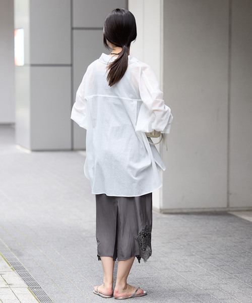 IENA（イエナ）の「バンダナレーススカート（スカート・レディース・チャコールグレー・36/38）」の9枚目の写真
