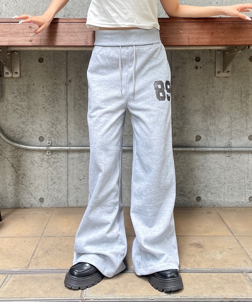 ROGER AND RAW(ロジャーアンドロウ)の「ナンバリング ワイドスウェットパンツ(スウェットパンツ・レディース・グレー/ブラック・FREE)」の20枚目の写真