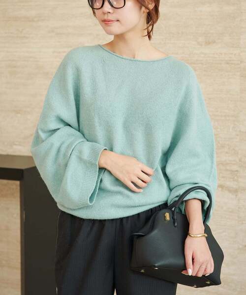 plage(プラージュ)の「《追加》Baby Alpaca ラグラン プルオーバー(ニット/セーター・レディース・チャコールグレー/サックスブルー/ホワイト/ナチュラル・FREE)」の4枚目の写真