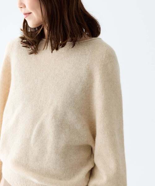 plage(プラージュ)の「《追加》Baby Alpaca ラグラン プルオーバー(ニット/セーター・レディース・チャコールグレー/サックスブルー/ホワイト/ナチュラル・FREE)」の17枚目の写真
