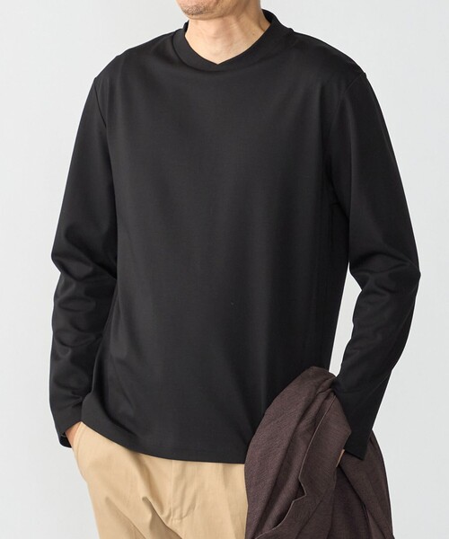 SHIPS(シップス)の「【WEB限定】SHIPS:〈接触冷感/手洗い可能〉100/2 クロスネック ビズ ロングスリーブ Tシャツ(Tシャツ/カットソー・メンズ・ホワイト/ネイビー/ブラック/チャコールグレー・SMALL/X-LARGE/MEDIUM/LARGE)」の2枚目の写真