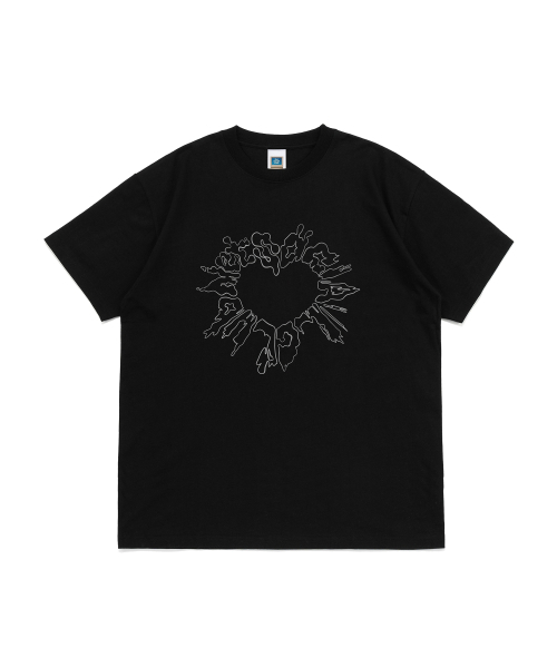 NET SOCIAL CLUB(ネットソーシャルクラブ)の「アウター ハート 半袖Tシャツ (ブラック)(Tシャツ/カットソー・レディース・その他・MEDIUM/X-LARGE/LARGE/SMALL)」の1枚目の写真