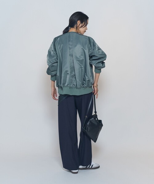 1er Arrondissement(プルミエアロンディスモン)の「バルーンサテンブルゾン(ブルゾン・レディース・ブラック/カーキ・38/36)」の10枚目の写真