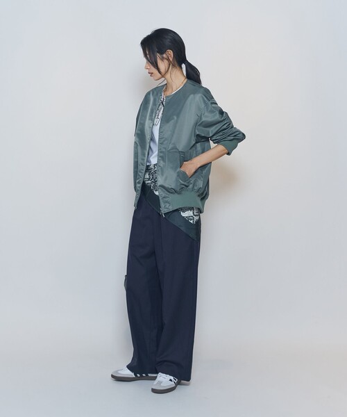 1er Arrondissement(プルミエアロンディスモン)の「バルーンサテンブルゾン(ブルゾン・レディース・ブラック/カーキ・38/36)」の11枚目の写真