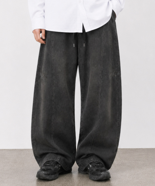 GRAYBLVD(グレイブラバット)の「ラバン ウォッシュドカーブドパンツ(チャコール)(その他パンツ・メンズ・その他・MEDIUM/LARGE/X-LARGE)」の1枚目の写真