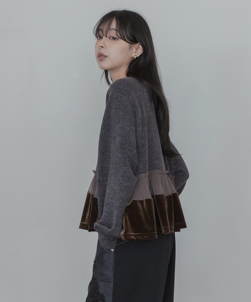 Eimee Law(エイミーロウ)の「畦編みヘムフリルカットソー(その他トップス・レディース・ブラック/アイボリー/ダークグレー・FREE)」の22枚目の写真