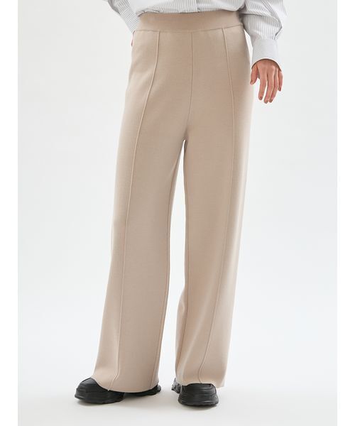 emmi(エミ)の「ウールミックスニットパンツ【セットアップ対応】(その他パンツ・レディース・チャコールグレー/ベージュ・F)」の4枚目の写真