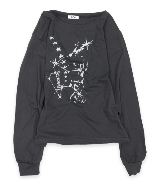 DEFYCLUBROBBERS(ディファイクラブロバース)の「BLEACH ボートネック ワンショルダー ロングスリーブ チャコール(Tシャツ/カットソー・レディース・その他・FREE)」の5枚目の写真