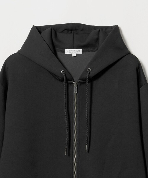 A DAY IN THE LIFE UNITED ARROWS(アデイインザライフユナイテッドアローズ)の「ダンボールニット シップパーカー<A DAY IN THE LIFE>(パーカー・メンズ・グレー系/ブラック・M/L)」の11枚目の写真