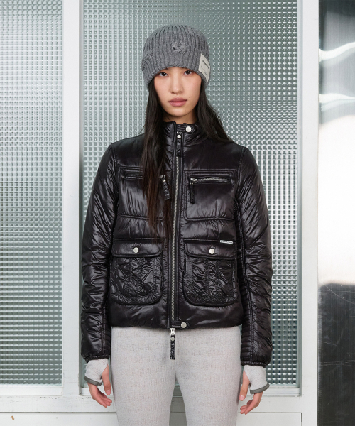 THEVINYLHOUSE(ザバイニルハウス)の「UTILITY HIGH NECK LIGHT JACKET BLACK(ダウンジャケット/コート・レディース・その他・SMALL/MEDIUM/LARGE)」の11枚目の写真