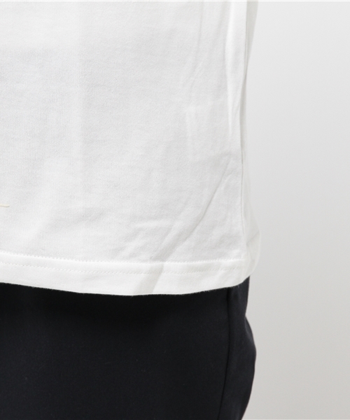 NATURAL BEAUTY BASIC（ナチュラルビューティーベーシック）の「かすれロゴ×ラインストーンＴシャツ（Tシャツ/カットソー・レディース・ブラック/ホワイト系その他/ベージュ系その他・MEDIUM）」の12枚目の写真