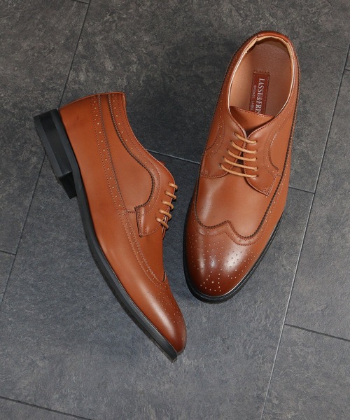 LASSU&FRISS（ラスアンドフリス）の「LASSU&FRISS / ウイングチップシューズ（802）（ドレスシューズ・メンズ・ライトブラウン/ブラック/ブラック×ホワイト/ブラウン・42/43/44/41/40/39/45/46/50/48/47）」の4枚目の写真