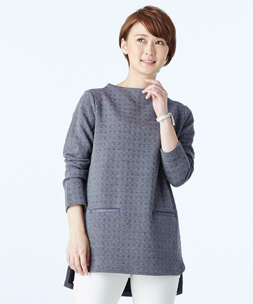 IEDIT（イディット）の「ＩＥＤＩＴレーベルコレクション　着映え鮮度を上げる　エアリーコットンキャンディーチュニック　　（チュニック・レディース・チャコールグレー/ブラック/ネイビー/オフホワイト・MEDIUM/XX-LARGE/LARGE/SMALL/X-LARGE）」の3枚目の写真