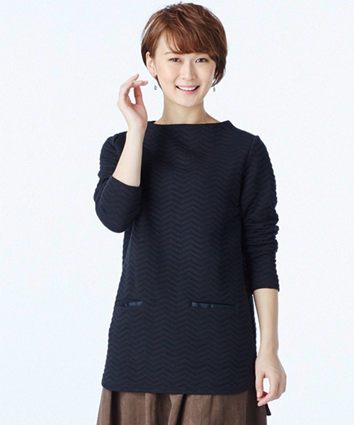 IEDIT（イディット）の「ＩＥＤＩＴレーベルコレクション　着映え鮮度を上げる　エアリーコットンキャンディーチュニック　　（チュニック・レディース・チャコールグレー/ブラック/ネイビー/オフホワイト・MEDIUM/XX-LARGE/LARGE/SMALL/X-LARGE）」の2枚目の写真