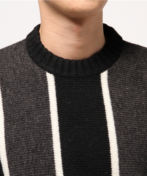 AMERICAN RAG CIE（アメリカンラグシー）の「ウール ナイロン 80'S ストライプニット（ニット/セーター・メンズ・ネイビー/ブラック×グレー・1/2）」の5枚目の写真