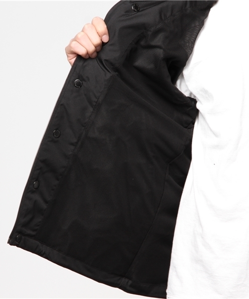 Reebok（リーボック）の「ベクター ジャケット Reebok CLASSIC（リーボック　クラシック）（ナイロンジャケット・メンズ・レッド系その他/ブラック・LARGE/XX-LARGE/SMALL/X-LARGE/MEDIUM/XXX-LARGE）」の8枚目の写真