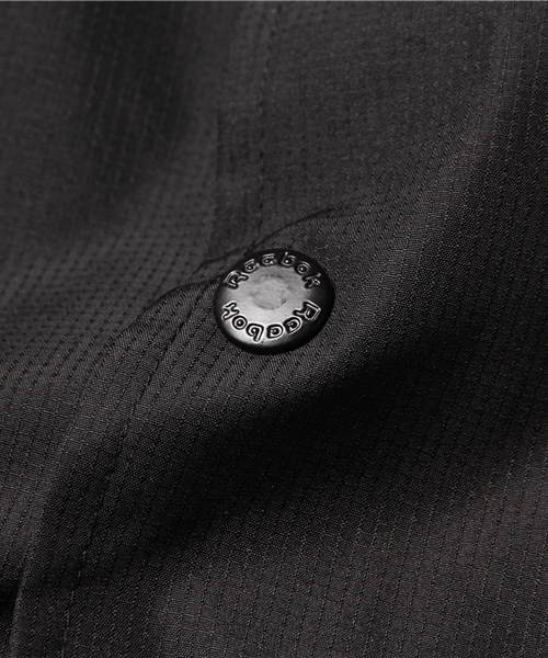 Reebok（リーボック）の「ベクター ジャケット Reebok CLASSIC（リーボック　クラシック）（ナイロンジャケット・メンズ・レッド系その他/ブラック・LARGE/XX-LARGE/SMALL/X-LARGE/MEDIUM/XXX-LARGE）」の10枚目の写真