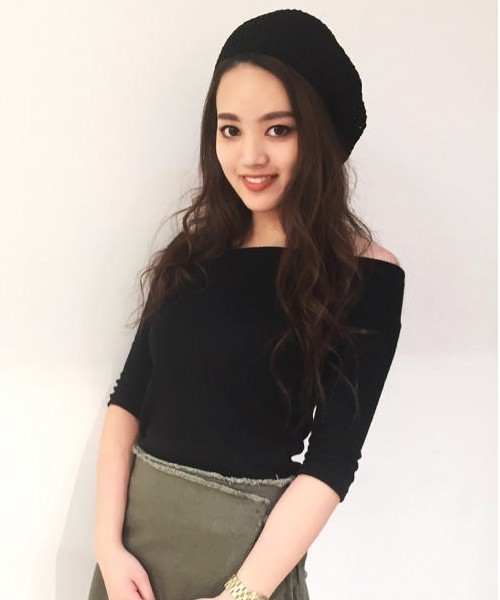 EGOIST（エゴイスト）の「アシメデコルテテレコトップ（Tシャツ/カットソー・レディース・ライトブラウン/ブルー/ホワイト/ブラック・FREE）」の3枚目の写真