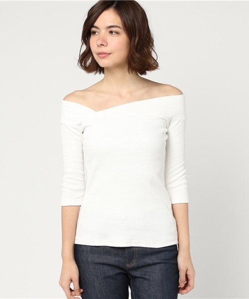 EGOIST（エゴイスト）の「アシメデコルテテレコトップ（Tシャツ/カットソー・レディース・ライトブラウン/ブルー/ホワイト/ブラック・FREE）」の5枚目の写真