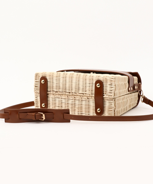 Casselini(キャセリーニ)の「LV/BOXラタンBAG(ハンドバッグ・レディース・ホワイト/ブラウン・フリ-)」の4枚目の写真