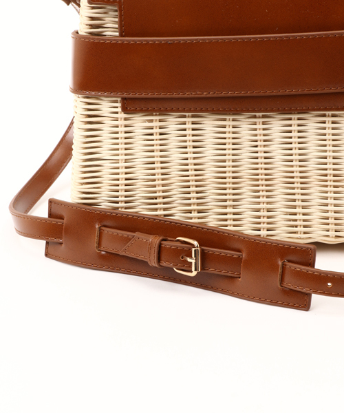 Casselini(キャセリーニ)の「LV/BOXラタンBAG(ハンドバッグ・レディース・ホワイト/ブラウン・フリ-)」の7枚目の写真