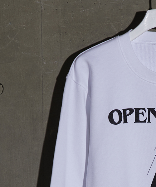 NUMBER (N)INE（ナンバーナイン）の「【NUMBER (N)INE】≪STUDIOUS限定≫別注グラフィックプリントクルーネックスウェット（スウェット・メンズ・ブラック/チャコールグレー/ホワイト・2/1/3）」の5枚目の写真