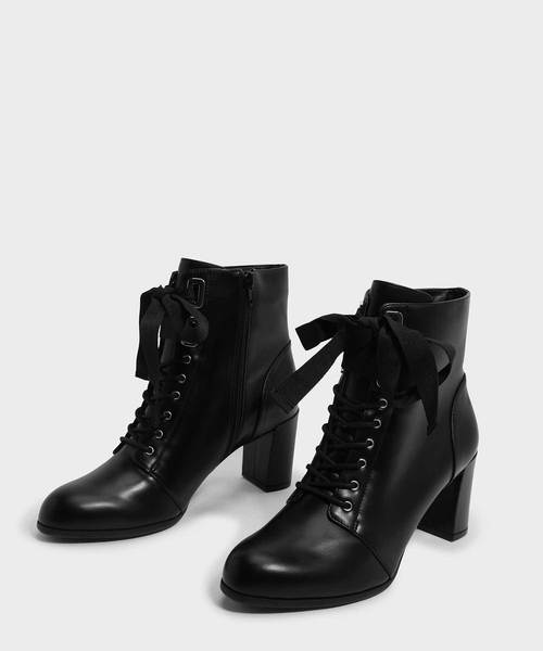 CHARLES & KEITH（チャールズ & キース）の「リボンボウブロックヒールブーツ / RIBBON BOW BLOCK HEEL BOOTS（ブーツ・レディース・ブラウン/マルチ/ブラック・23cm/24.5cm/25.5cm/22.5cm/23.5cm/25cm）」の19枚目の写真