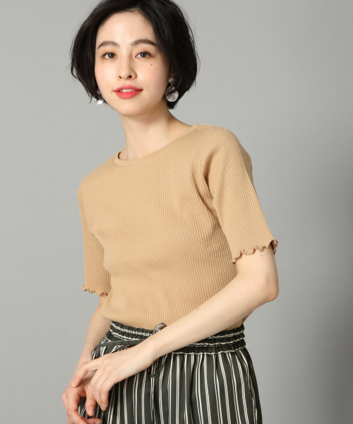 LOWRYS FARM(ローリーズファーム)の「リブタイトSS 832998(Tシャツ/カットソー・レディース・オフホワイト/ブラック/ベージュ/レッド・MEDIUM/LARGE)」の3枚目の写真