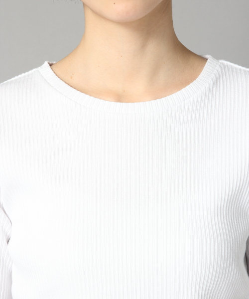 LOWRYS FARM(ローリーズファーム)の「リブタイトSS 832998(Tシャツ/カットソー・レディース・オフホワイト/ブラック/ベージュ/レッド・MEDIUM/LARGE)」の7枚目の写真