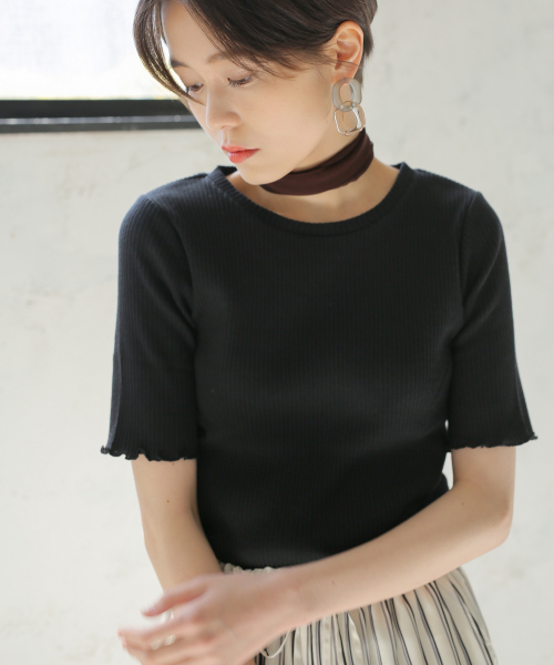 LOWRYS FARM(ローリーズファーム)の「リブタイトSS 832998(Tシャツ/カットソー・レディース・オフホワイト/ブラック/ベージュ/レッド・MEDIUM/LARGE)」の17枚目の写真