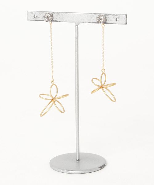 contra bo nepre(コントラ ボ ネプレ )の「OPTILE elitto pierce asymmetry chain / オプティル エリット ピアス アシンメトリー チェーン(ピアス(両耳用)・レディース・ゴールド・FREE)」の2枚目の写真