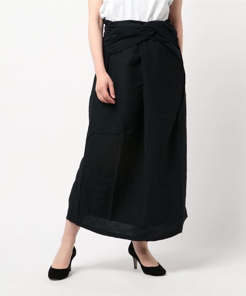 STYLEBLOCK（スタイルブロック）の「クレープフロントツイストロングスカート（スカート・レディース・テラコッタ/ブラック/ライトベージュ/ミント・M）」の2枚目の写真