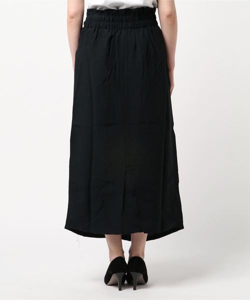 STYLEBLOCK（スタイルブロック）の「クレープフロントツイストロングスカート（スカート・レディース・テラコッタ/ブラック/ライトベージュ/ミント・M）」の6枚目の写真