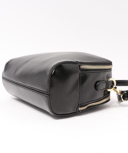 DISCOAT（ディスコート）の「Wファスナーショルダー（ショルダーバッグ・レディース・ブラック/ベージュ/ブラウン・FREE）」の4枚目の写真