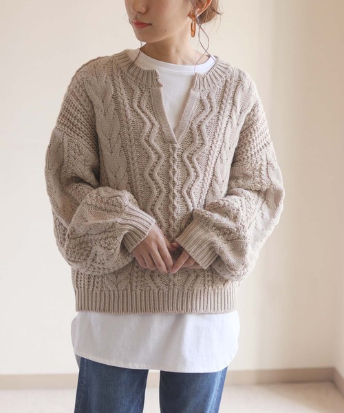HER CLOSET(ハークローゼット)の「【HERCLOSET】ケーブル編みボリュームスリーブキーネックニット(ニット/セーター・レディース・ベージュ/アイボリー/ミント・M)」の6枚目の写真